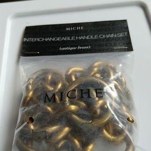 Miche Antique Brass Chain Set. Set of 4 New